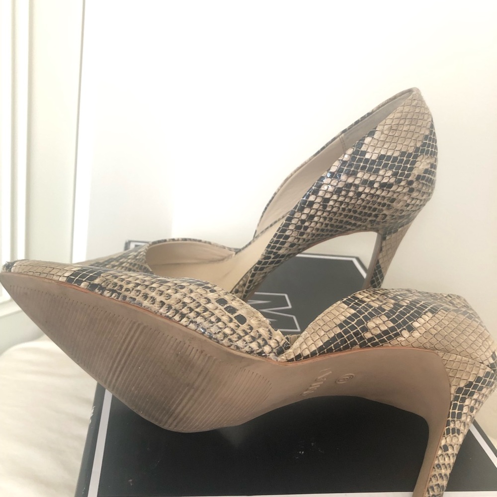Shoes/used - Picture 3 of 5